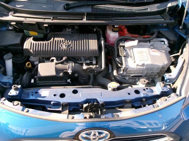 TOYOTA SIENTA HYBRID 2016 Image 31