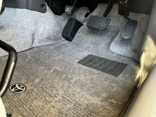 TOYOTA PRIUS 2002 Image 31