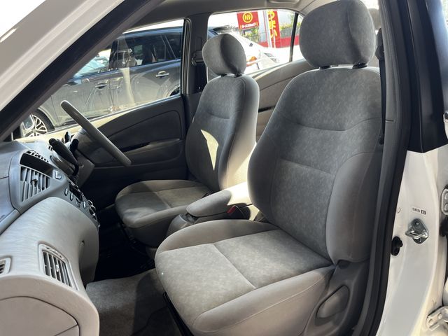 TOYOTA PRIUS 2002 Image 31