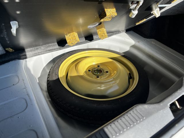 TOYOTA PRIUS 2002 Image 31