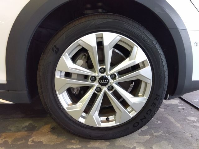 AUDI A4 ALL ROAD QU 2022 Image 31