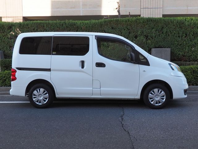 NISSAN NV200 VANETTE VAN 2018 Image 31