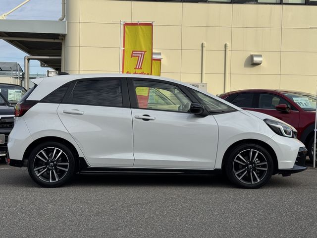 HONDA FIT E:HEV 2024 Image 31