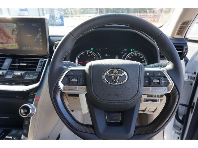 TOYOTA LANDCRUISER WAGON 2022 Image 31