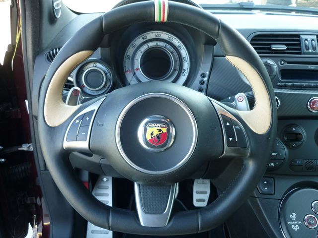 FIAT ABARTH 695 2013 Image 31