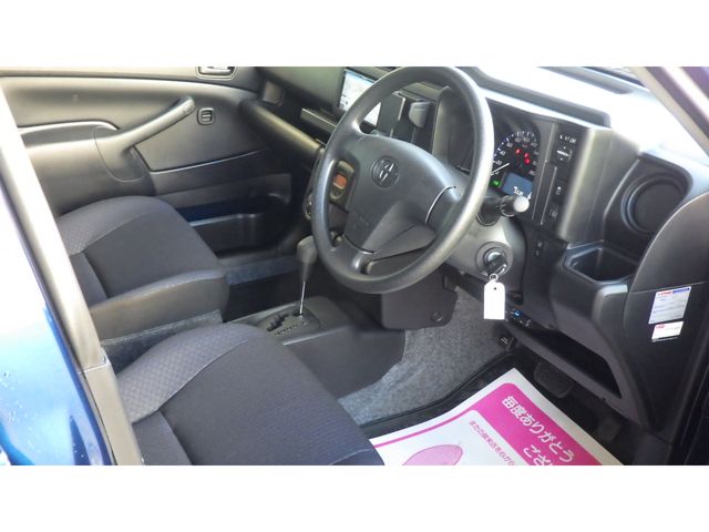 TOYOTA PROBOX VAN HYBRID 2024 Image 31