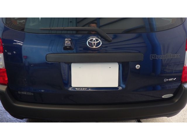 TOYOTA PROBOX VAN HYBRID 2024 Image 31