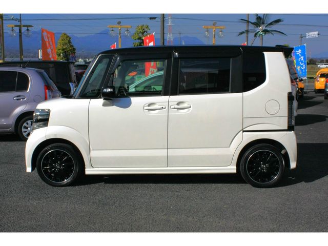 HONDA N BOX CUSTOM 2015 Image 31