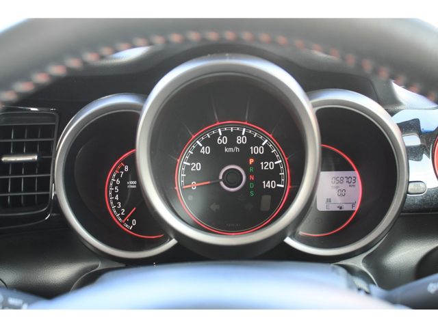 HONDA N BOX CUSTOM 2015 Image 31