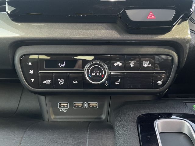 HONDA N-WGN CUSTOM 4WD 2022 Image 31