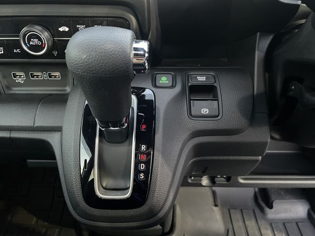 HONDA N-WGN CUSTOM 4WD 2022 Image 31