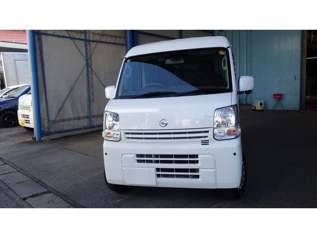 NISSAN NV100 CLIPPER 2018 Image 31