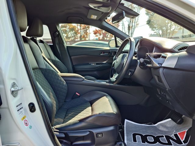 TOYOTA C-HR 2018 Image 31