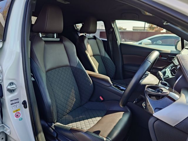 TOYOTA C-HR 2018 Image 31