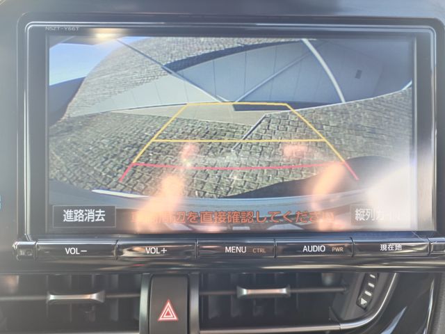 TOYOTA C-HR 2018 Image 31