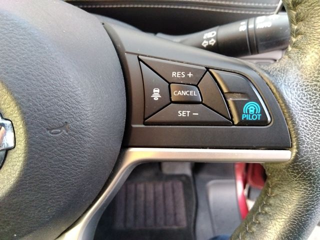 NISSAN SERENA  S-HYBRID 2018 Image 31