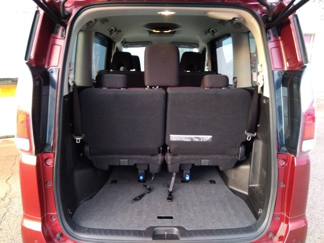 NISSAN SERENA  S-HYBRID 2018 Image 31