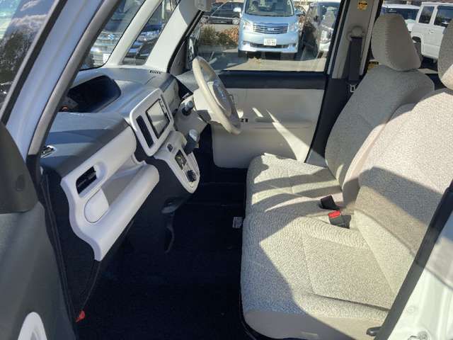 DAIHATSU MOVE CANBUS 4WD 2017 Image 31