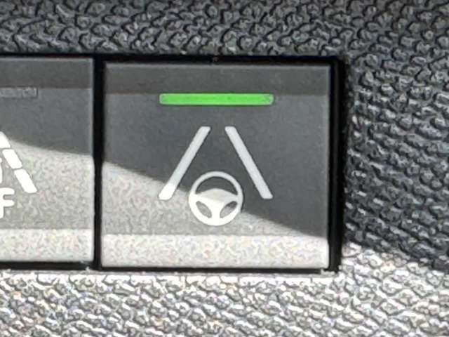 CITROEN DS7 CROSSBAC 2018 Image 31