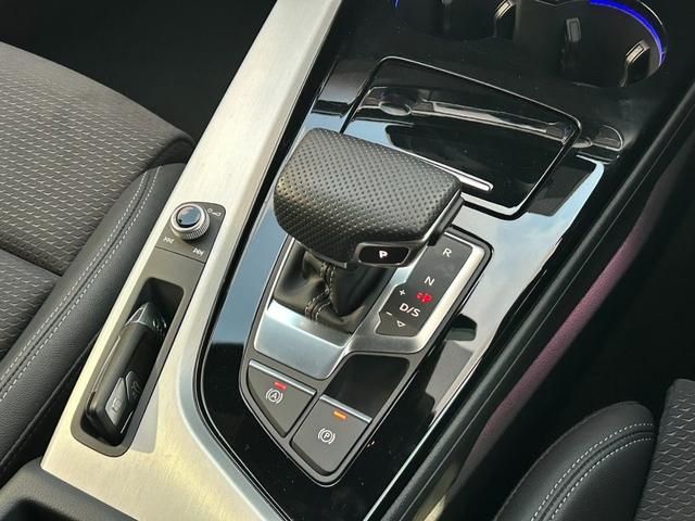 AUDI A4 AVANT 2024 Image 31