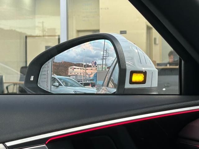 AUDI A4 AVANT 2024 Image 31