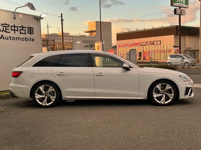 AUDI A4 AVANT 2024 Image 31