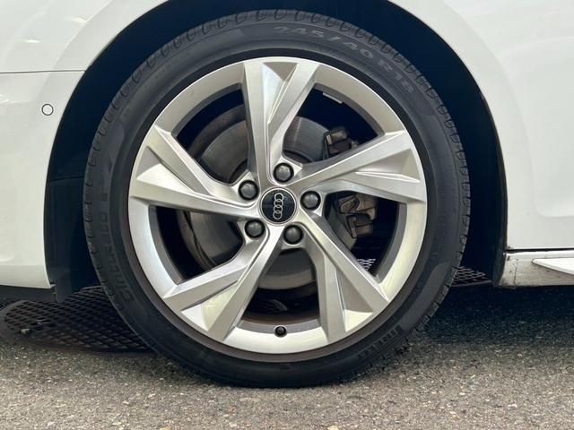 AUDI A4 AVANT 2024 Image 31