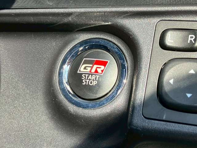 TOYOTA AQUA 2018 Image 31