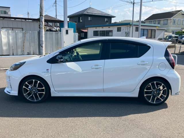 TOYOTA AQUA 2018 Image 31