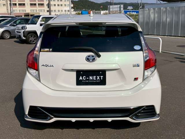 TOYOTA AQUA 2018 Image 31