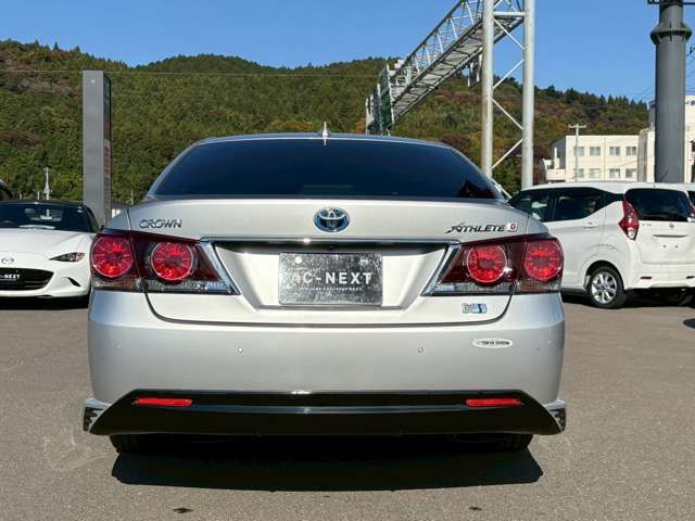 TOYOTA CROWN SEDAN HYBRID 2016 Image 31