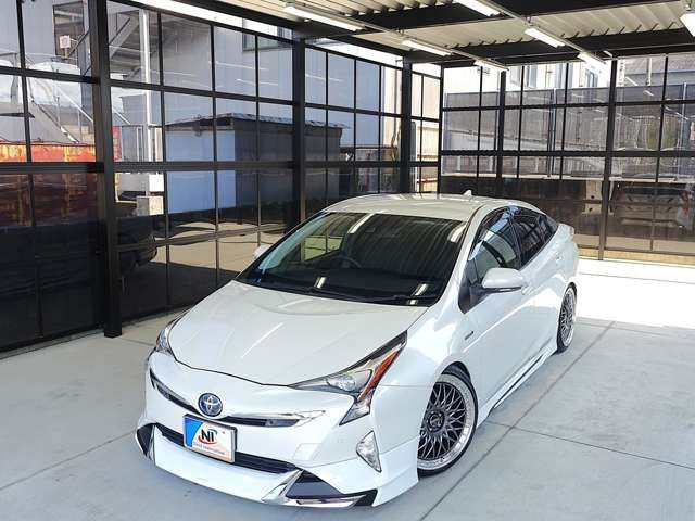 TOYOTA PRIUS 2016 Image 31