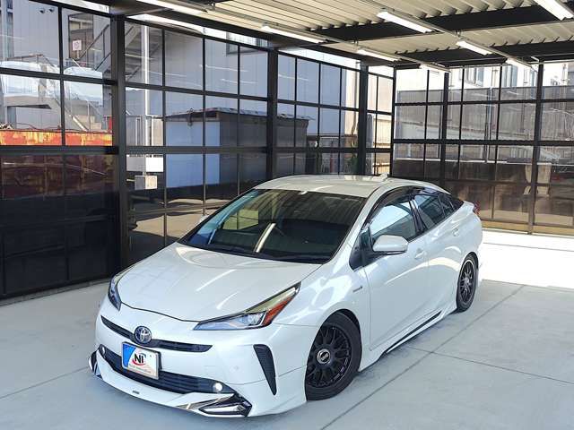 TOYOTA PRIUS 2019 Image 31
