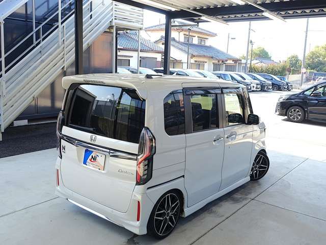 HONDA N BOX CUSTOM 2021 Image 31