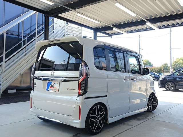 HONDA N BOX CUSTOM 2021 Image 31