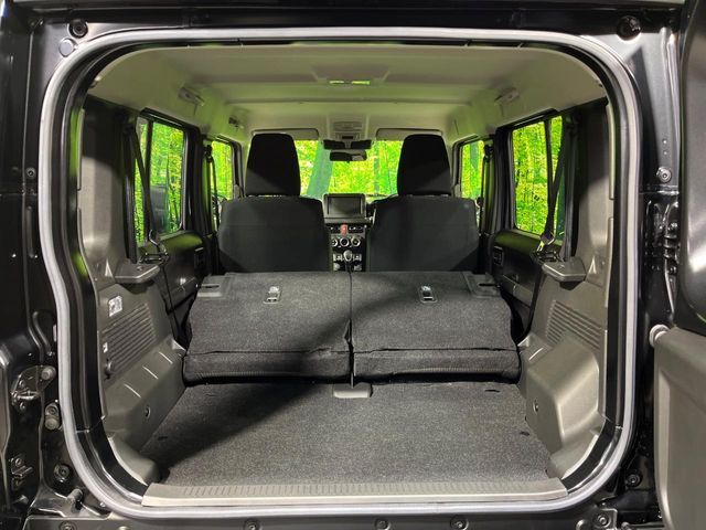 SUZUKI JIMNY NOMADE 2025 Image 31