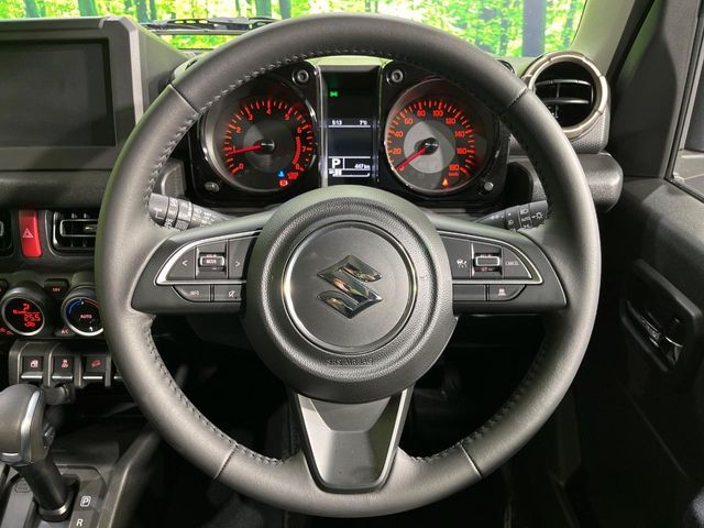 SUZUKI JIMNY NOMADE 2025 Image 31