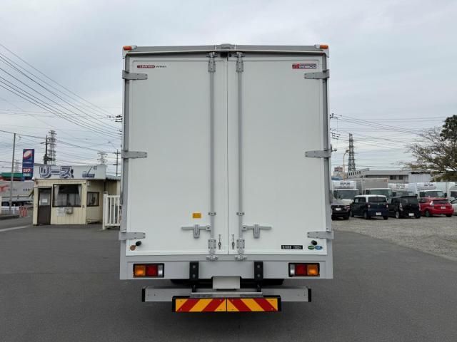 MITSUBISHI FUSOU FIGHTER 2025 Image 31