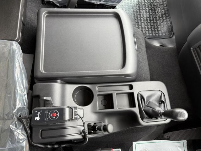 MITSUBISHI FUSOU FIGHTER 2025 Image 31