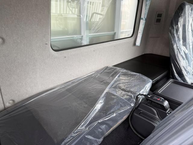 MITSUBISHI FUSOU FIGHTER 2025 Image 31