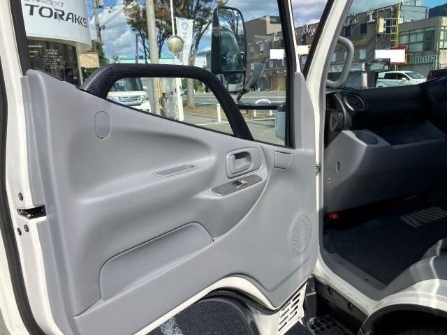 HINO DUTRO 2024 Image 31