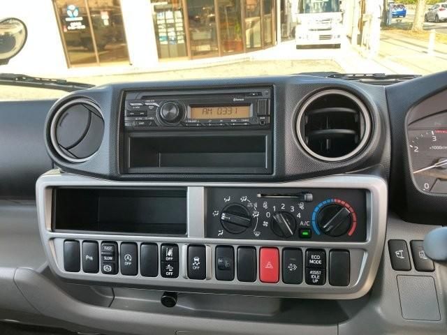 HINO DUTRO 2024 Image 31