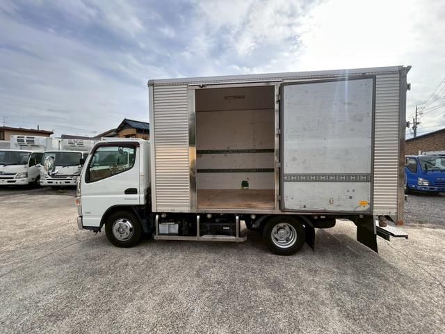 MITSUBISHI CANTER 2018 Image 31