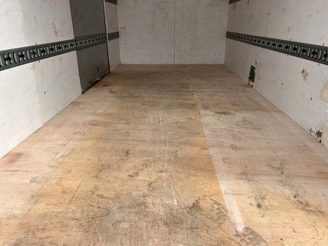 MITSUBISHI CANTER 2018 Image 31