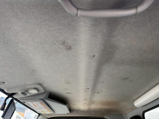 MITSUBISHI CANTER 2018 Image 31