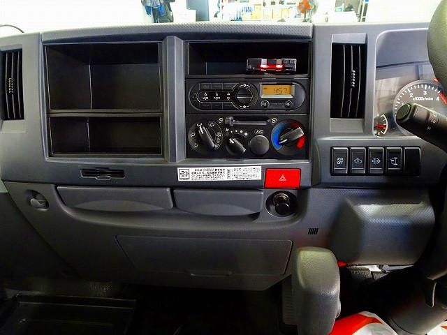 ISUZU ELF 2018 Image 31