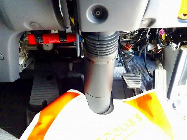 ISUZU ELF 2018 Image 31