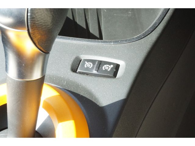 RENAULT TWINGO 2022 Image 31