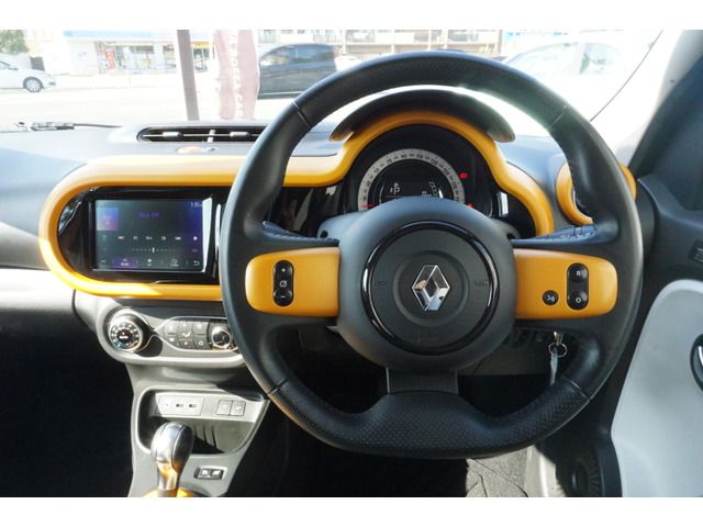 RENAULT TWINGO 2022 Image 31
