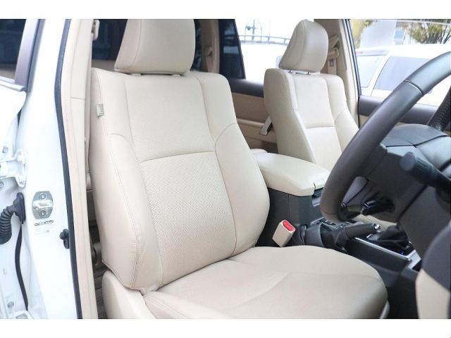 TOYOTA LANDCRUISER PRADO 2022 Image 31